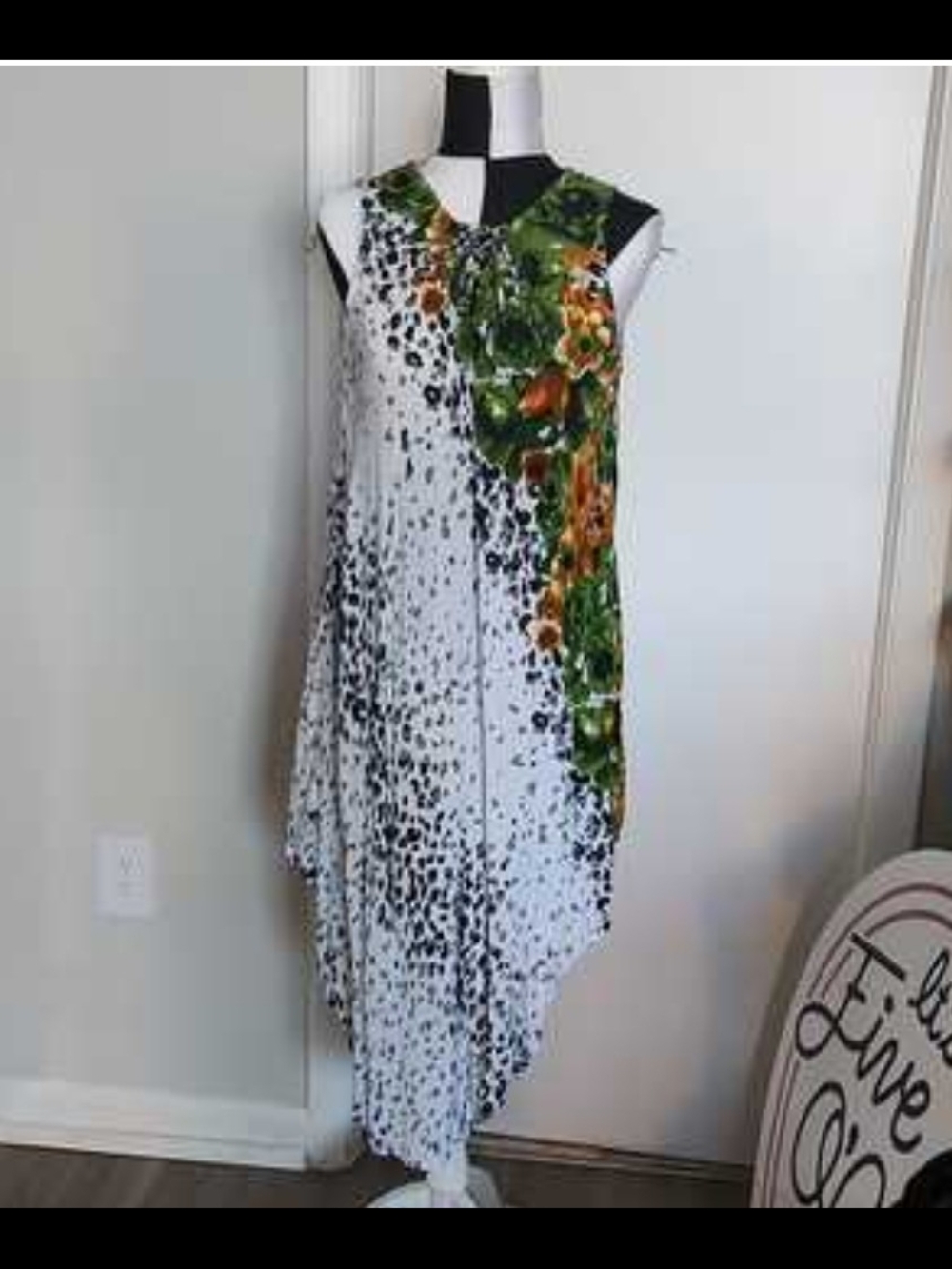 SEVEN ISLAND Asymmetric White & Green Floral Sleeveless Dress Sz S